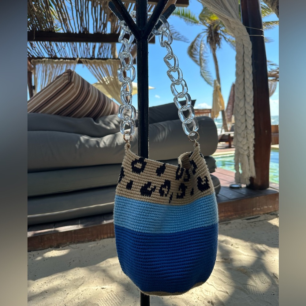 Soraya Hennessy $250 MSRP Animal Print Crochet Blue Tan Bucket Bag Shoulder Bag